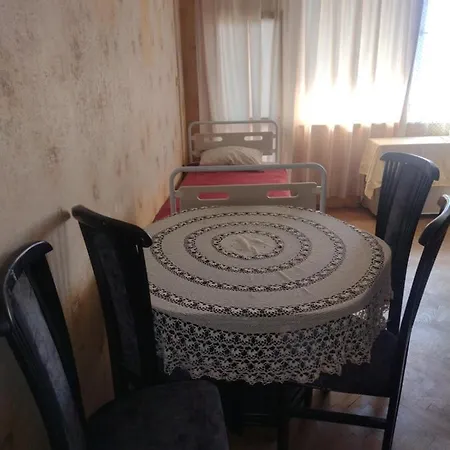 ретро *